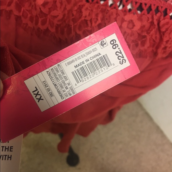 NWT: XHILARATION lace blouse - Picture 3 of 4